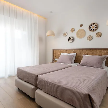 Villa Kivotos Black Horse *