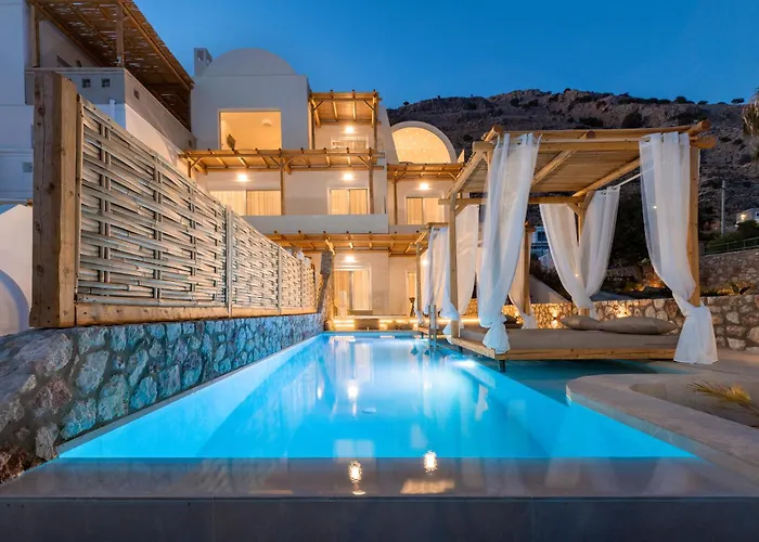 Kivotos Black Horse Villa Pefki