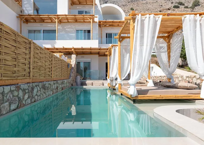 Kivotos Black Horse Villa *