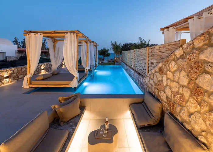 Kivotos Black Horse * Pefki (Rhodes)