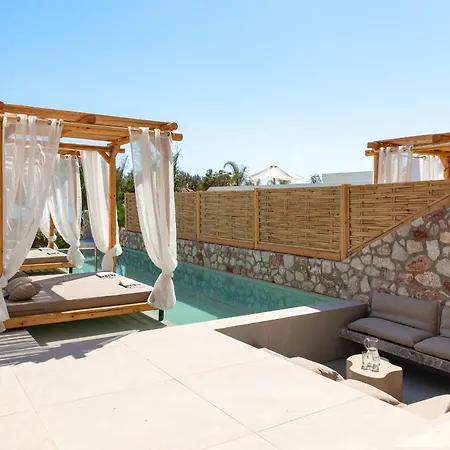 Kivotos Black Horse Villa Pefki