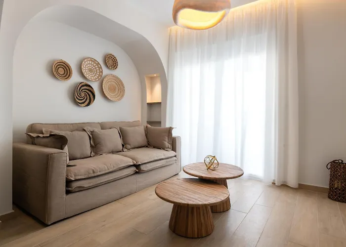 Kivotos Black Horse * Pefki